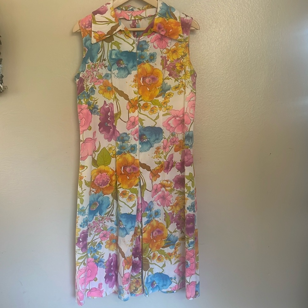 Vintage Glorious 1960’s Zip Front Handmade Floral Dress M